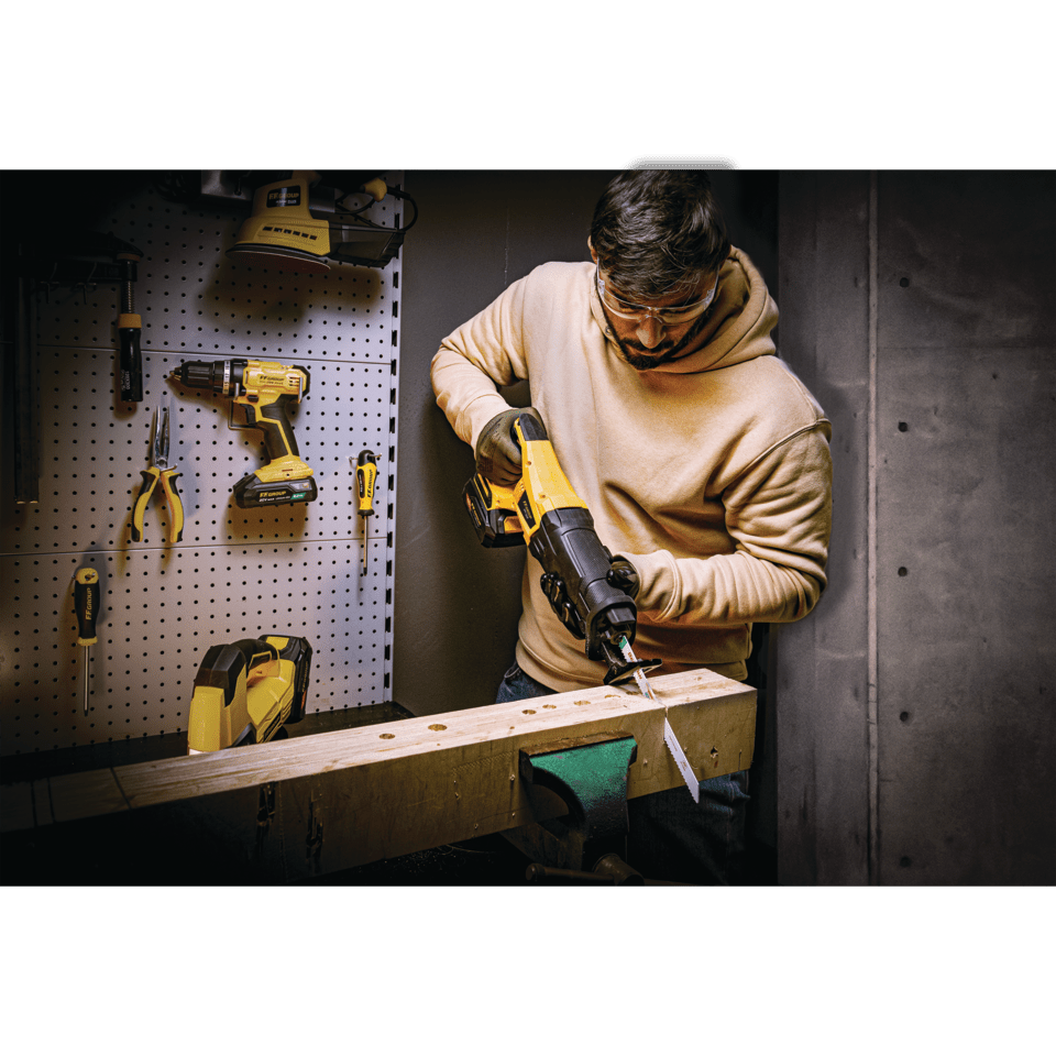 Sega a Gattuccio a batteria CRS-BL 20V Plus